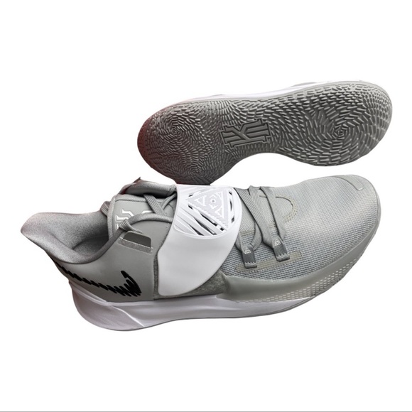 Kyrie Low 3 TB - Picture 2 of 10